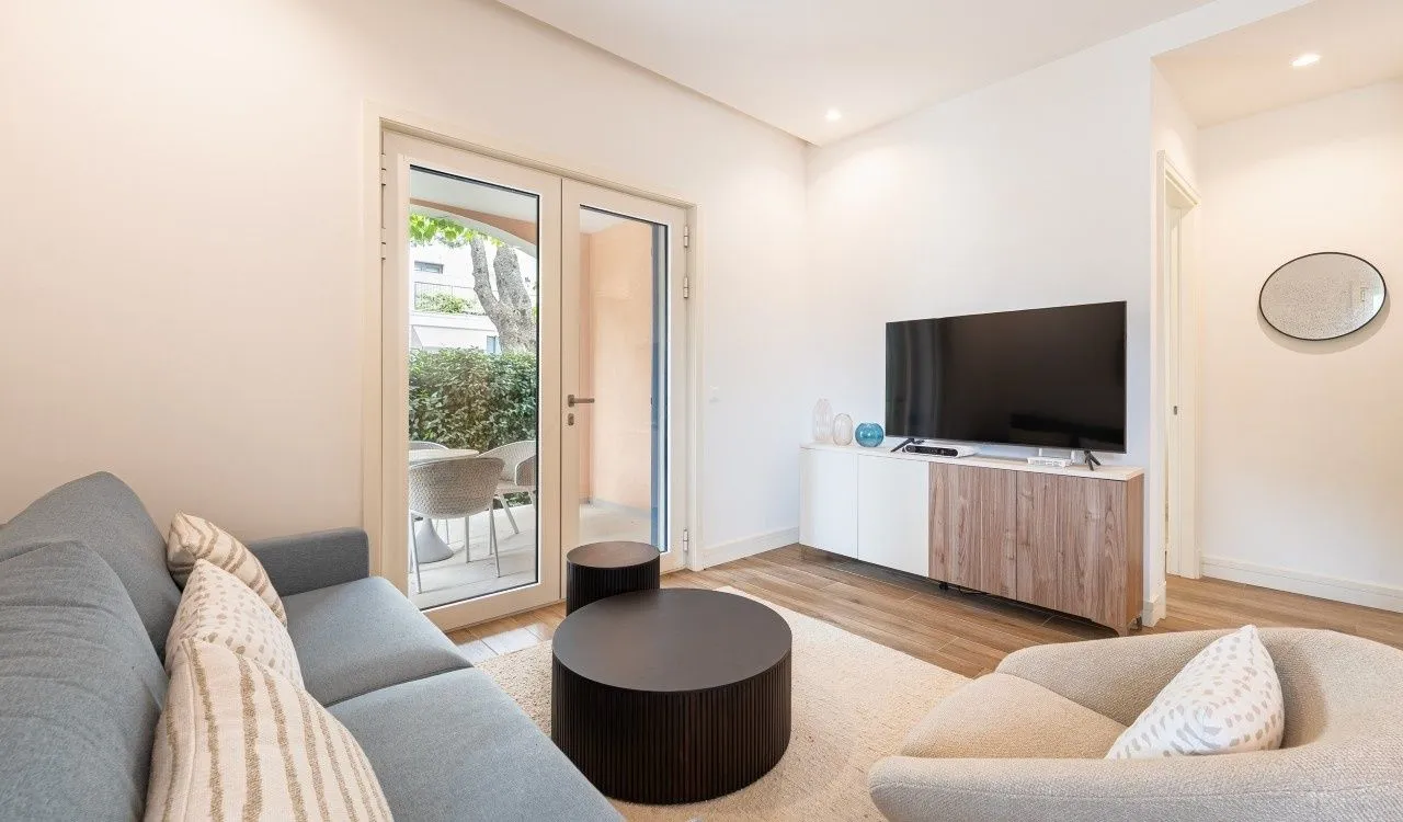 Prodaja, jednosoban stan, 56m², Luštica Bay, Tivat