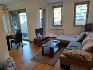 Izdavanje, dvosoban stan, 55m², Stari Grad, Beograd - image 1