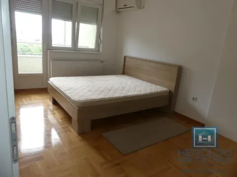 Sale, four bedroom apartment, 105m², Vašarište, Jagodina - image 24