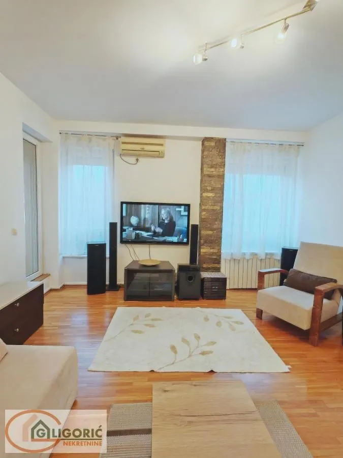 Rent, three bedroom apartment, 85m², Zvezdara Sve Podlokacije, Beograd