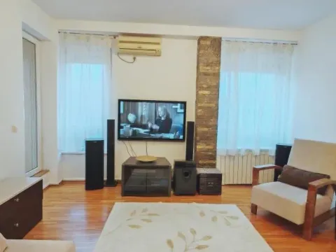 Izdavanje, četvorosoban stan, 85m², Zvezdara Sve Podlokacije, Beograd - image 7