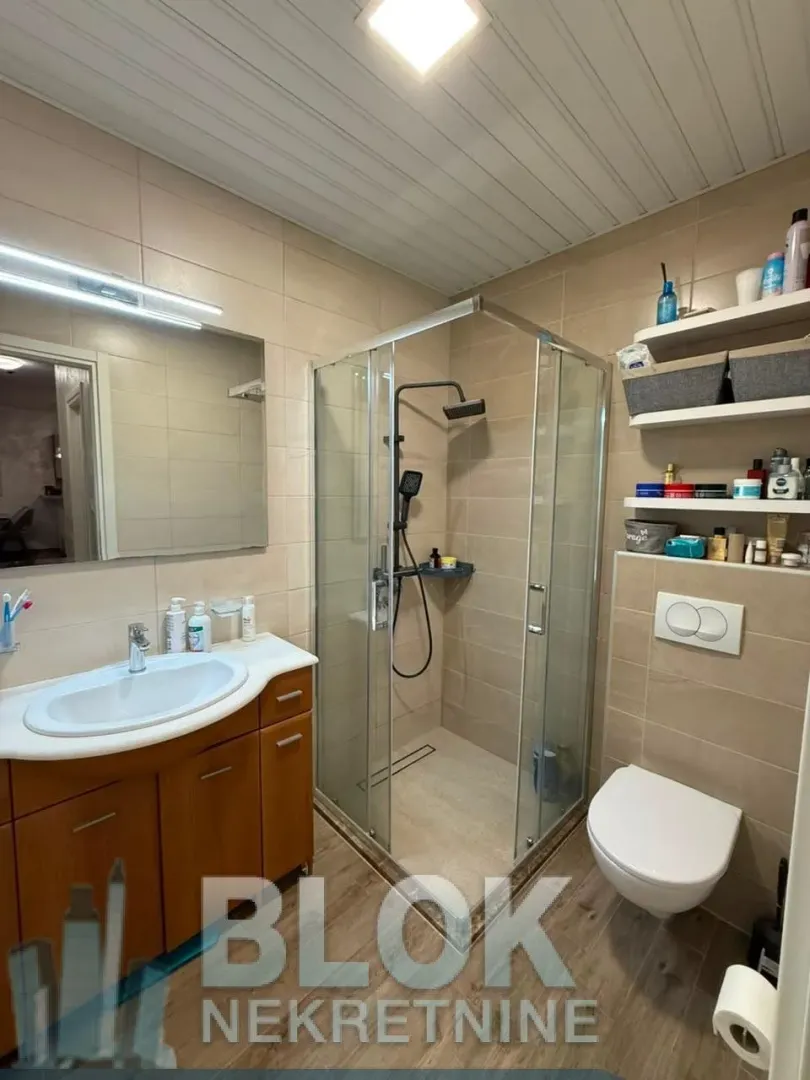 Rent, two bedroom apartment, 65m², City Kej, Podgorica