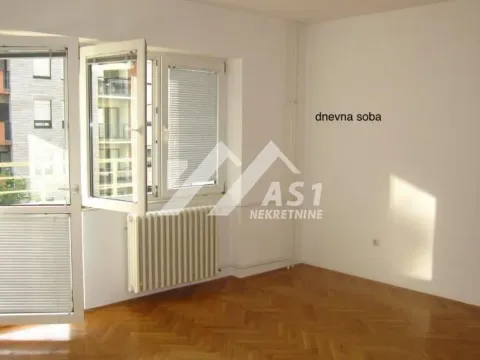 Izdavanje, trosoban stan, 65m², Novi Sad Sve Podlokacije, Novi Sad - image 3