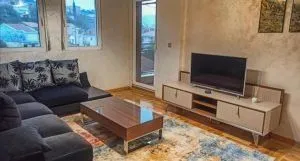 Izdavanje, dvosoban stan, 65m², Preko Morače, Podgorica