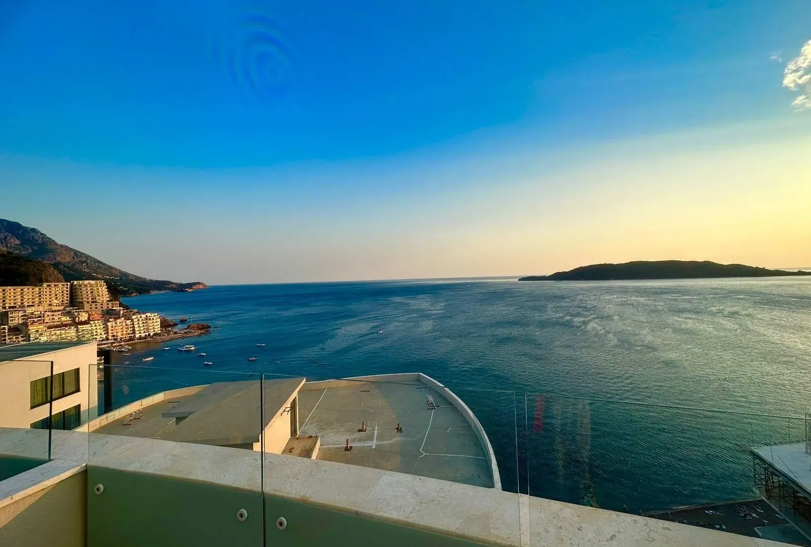 Sale, three bedroom apartment, 105m², Rafailovići, Budva