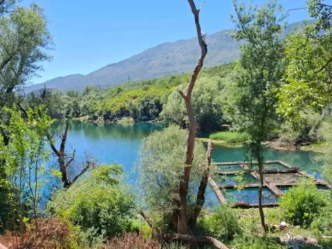 Prodaja,  zemljište, 700m2, Slap, Danilovgrad