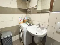 Izdavanje, dvosoban stan, 74m², City Kvart, Podgorica - image 10