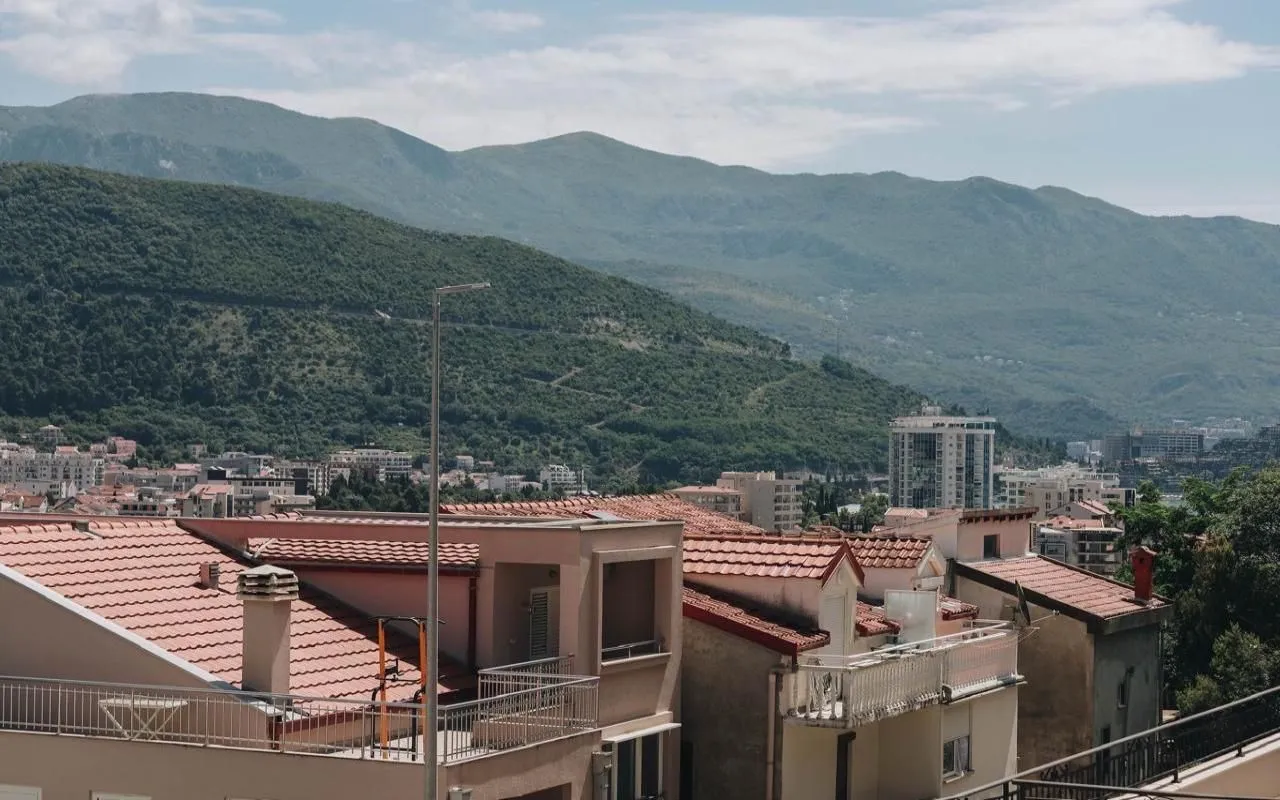 Sale, one bedroom apartment, 46m², Bečići, Budva