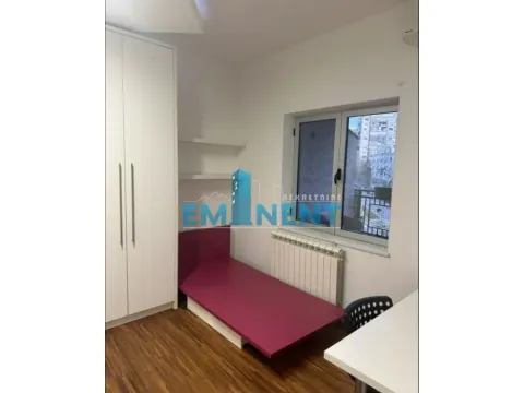 Rent, three bedroom apartment, 87m², Južni Bulevar, Vračar Sve Podlokacije - image 7