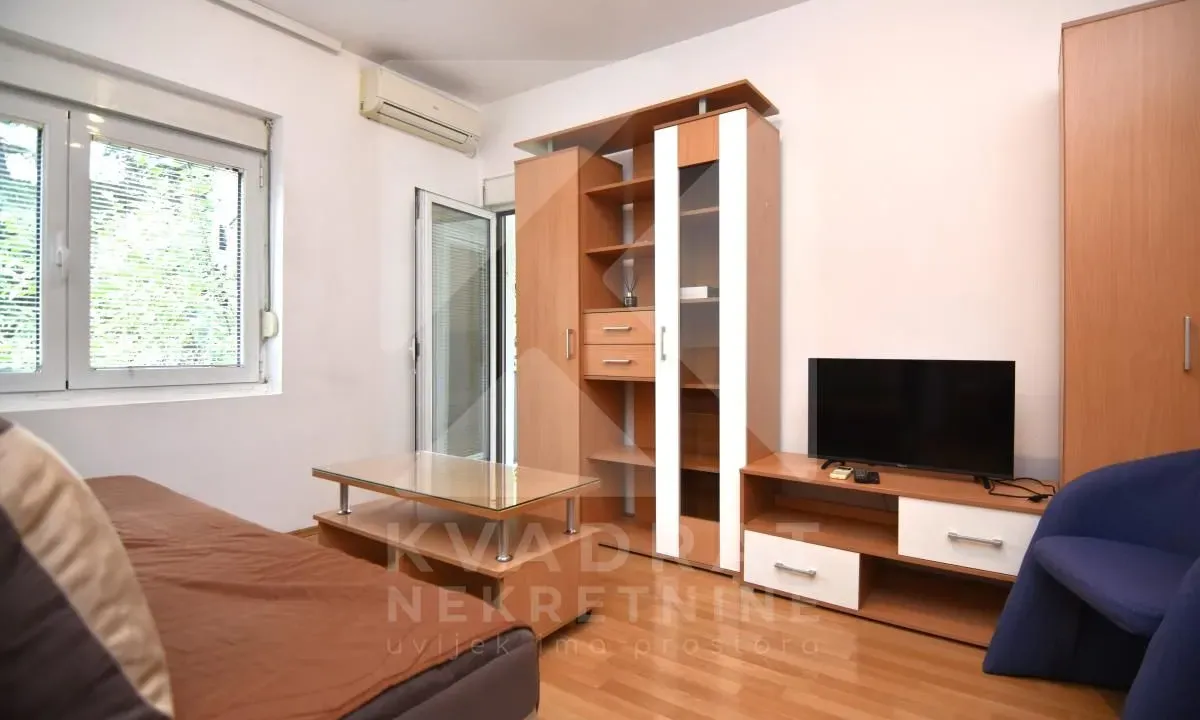 Rent, one bedroom apartment, 45m², Preko Morače, Podgorica