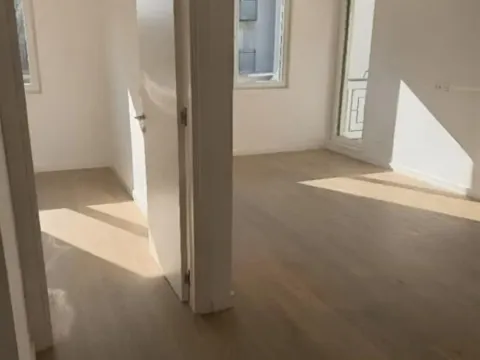 Sale, three bedroom apartment, 62m², Zemun Centar, Zemun Sve Podlokacije - image 5