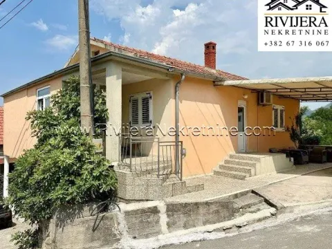 Sale, house, 194m², Tivat, Crna Gora - image 1