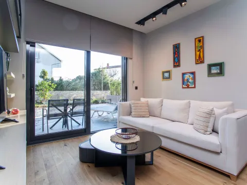 Prodaja, jednosoban stan, 125m², Donja Lastva, Tivat - image 10