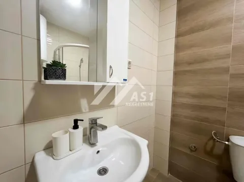 Izdavanje, jednosoban stan, 40m², Podbara, Novi Sad Sve Podlokacije - image 6