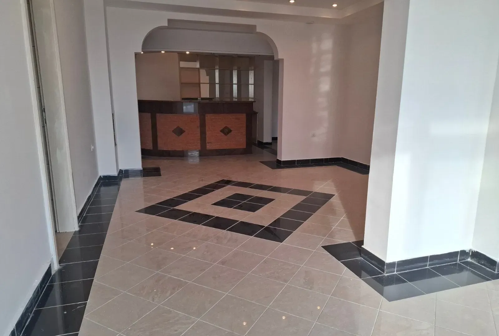 Sale, office space, 173m², Petrovac, Budva