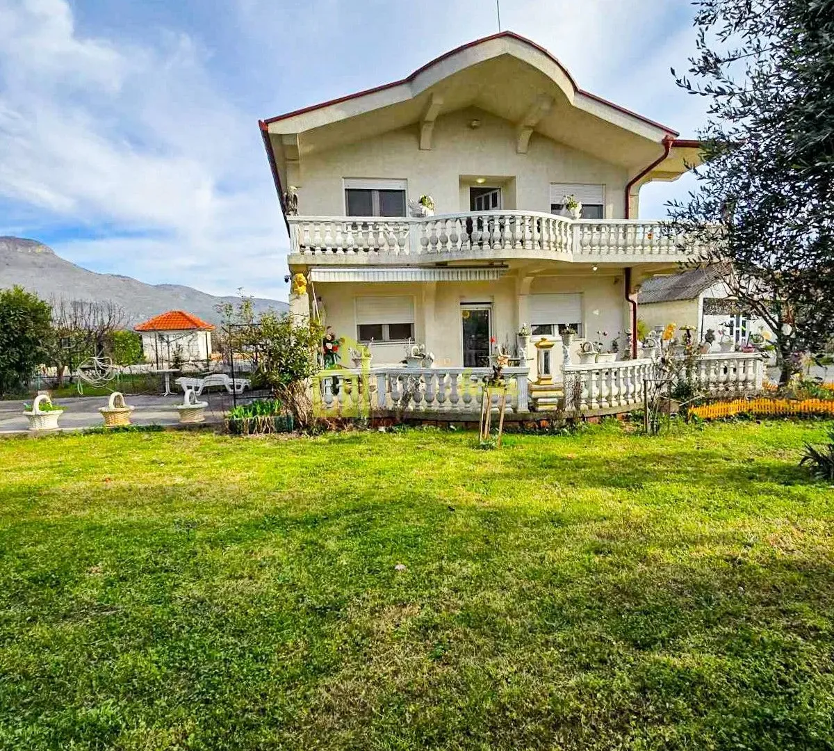 Sale, house, 135m², Podgorica, Crna Gora