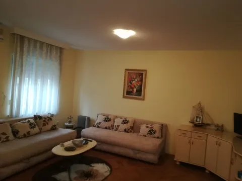 Rent, studio apartment, 38m², Preko Morače, Podgorica - image 3
