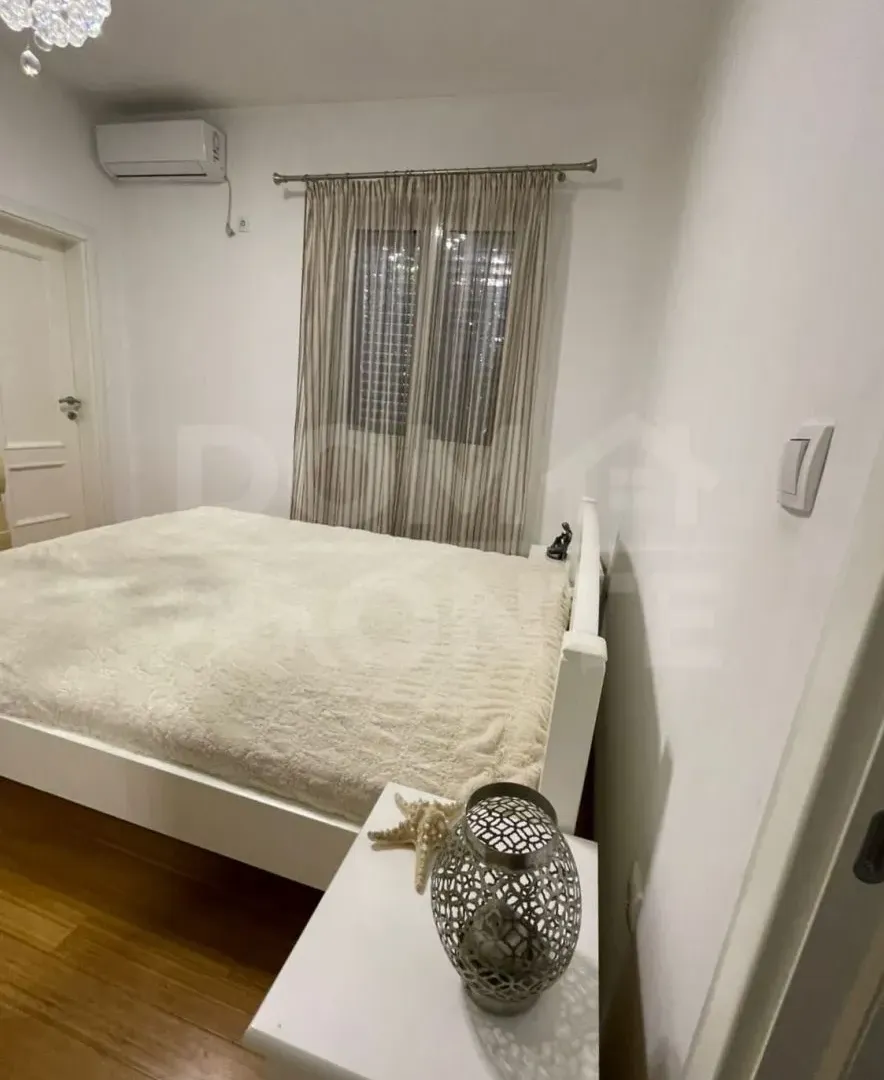 Rent, two bedroom apartment, 100m², Donja Lastva, Tivat