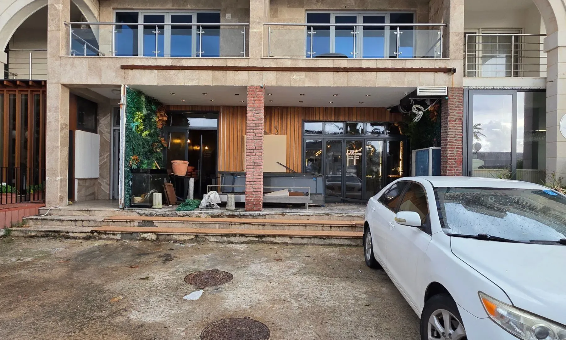 Sale, office space, 123m², Rafailovići, Budva