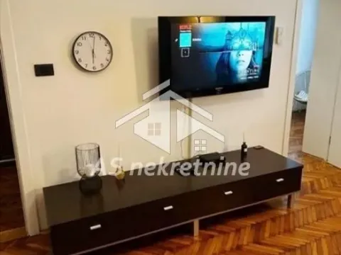 Izdavanje, stan, 40m², Kosančićev Venac, Beograd - image 2