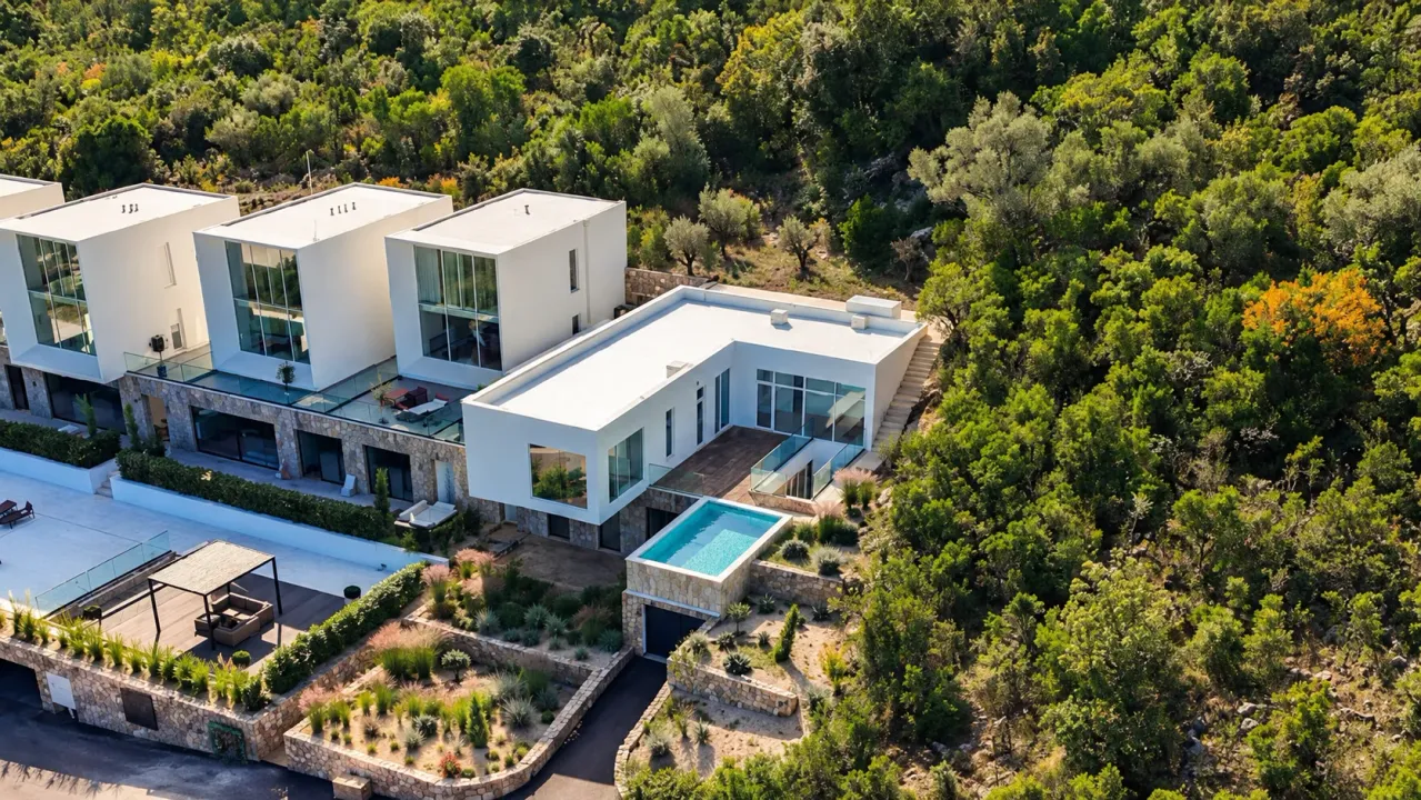 Sale, house, 350m², Krašići, Tivat
