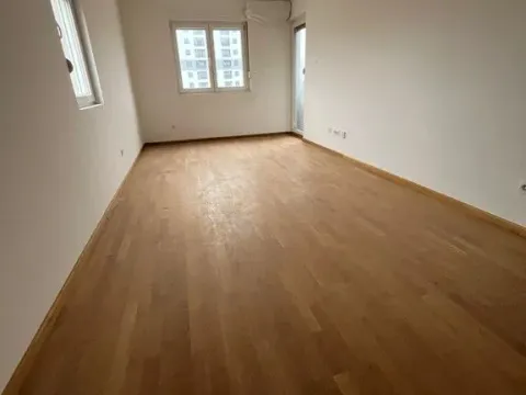 Prodaja, jednosoban stan, 46m², Zabjelo, Podgorica - image 1