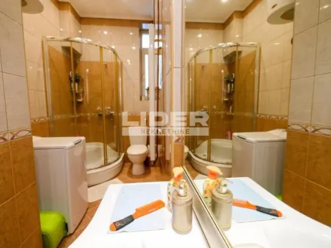 Prodaja, trosoban stan, 86m², Cvetni Trg, Vračar Sve Podlokacije - image 10