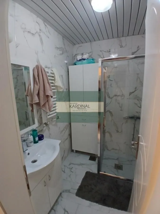 Prodaja, trosoban stan, 49m², Aqua park, Jagodina
