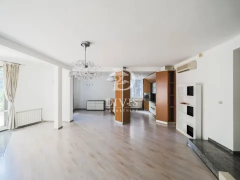 Prodaja, četvorosoban stan, 118m², Savski Venac, Beograd - image 6