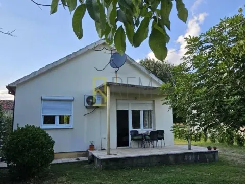 Prodaja, kuća, 62m², Danilovgrad, Crna Gora