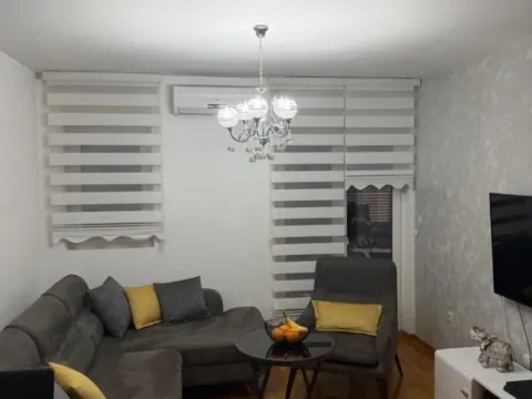 Prodaja, jednosoban stan, 42m², Stari Aerodrom, Podgorica - image 4