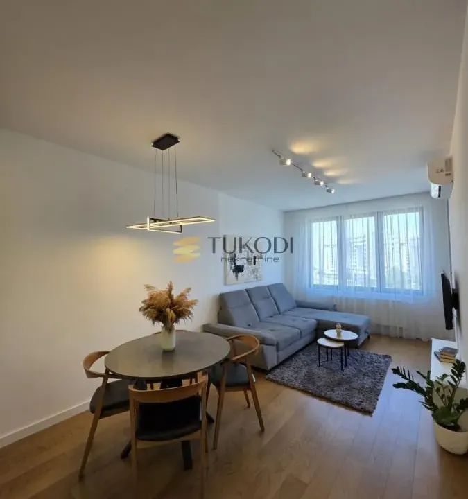 Rent, three bedroom apartment, 65m², Novi Beograd Sve Podlokacije, Beograd