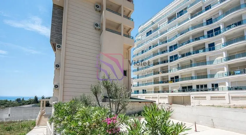 Sale, two bedroom apartment, 55m², Bečići, Budva