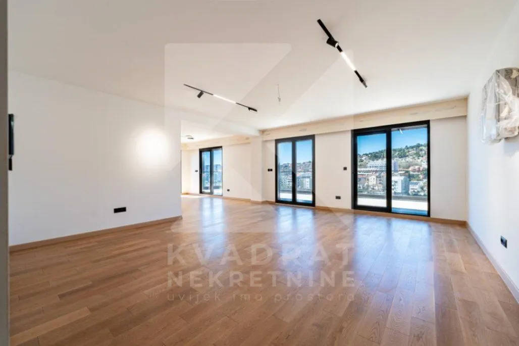 Sale, three bedroom apartment, 163m², Vezirov Most, Podgorica