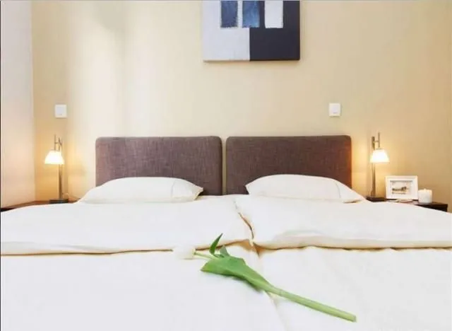 Rent, three bedroom apartment, 56m², Stari Grad, Beograd