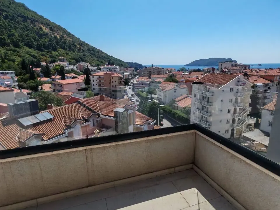 Sale, three bedroom apartment, 130m², Centar, Budva