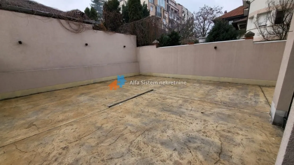 Izdavanje, dvosoban stan, 40m², Voždovac Sve Podlokacije, Beograd