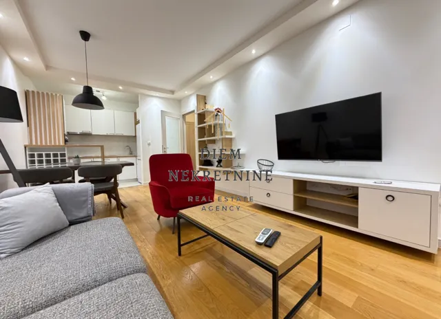 Rent, two bedroom apartment, 70m², Central Point, Podgorica