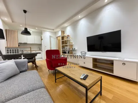 Rent, two bedroom apartment, 70m², Central Point, Podgorica - image 1