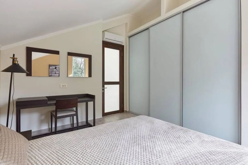 Prodaja, jednosoban stan, 77m², Orahovac, Kotor