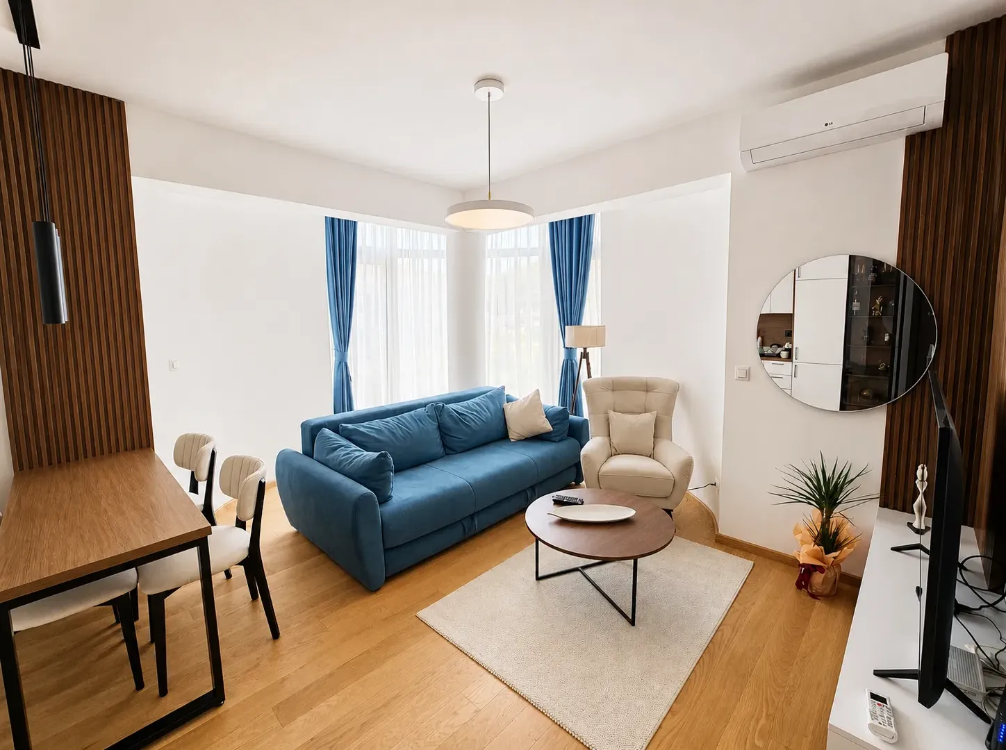 Rent, one bedroom apartment, 42m², Bečići, Budva