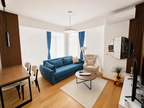 Izdavanje, jednosoban stan, 42m², Bečići, Budva - image 2