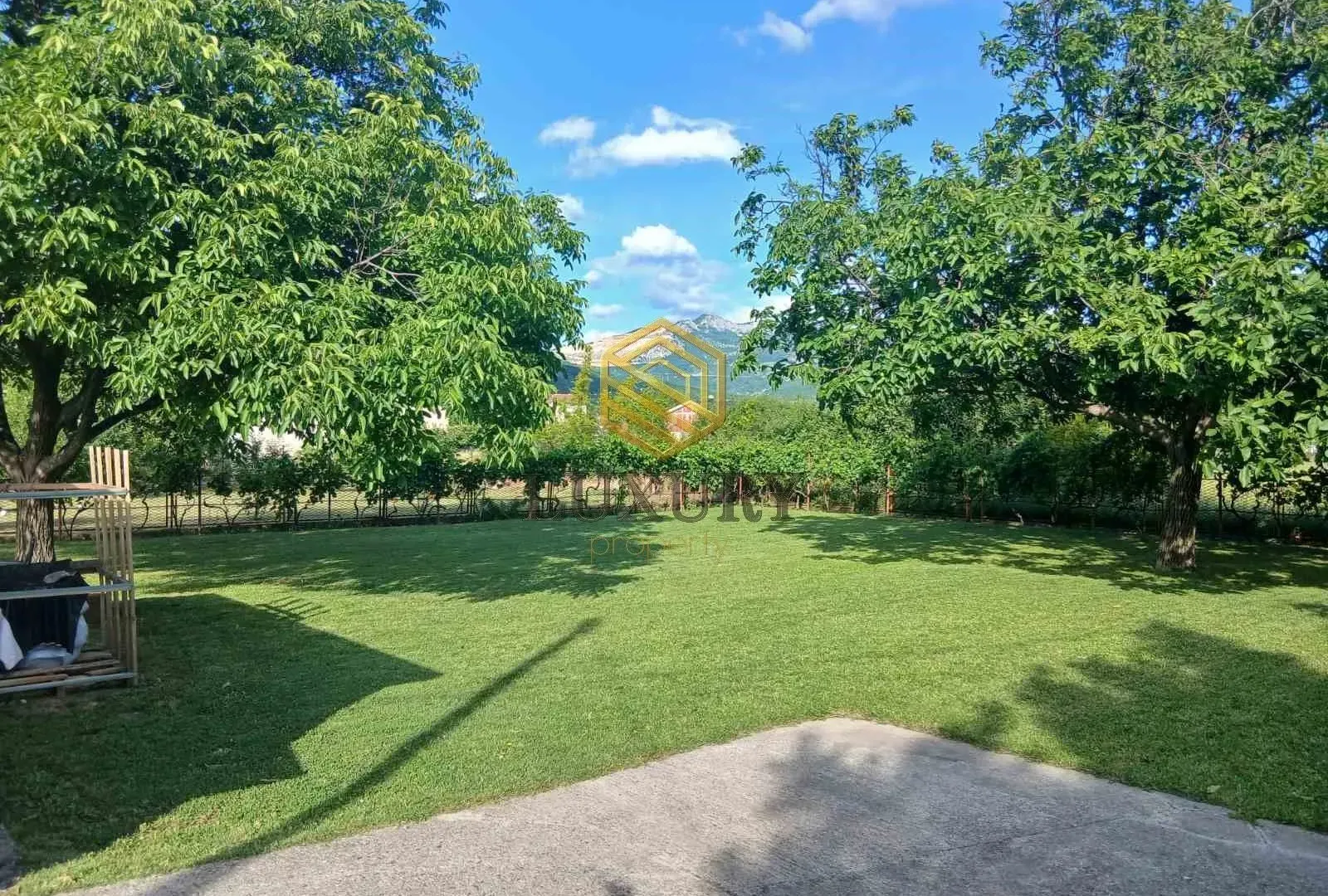 Prodaja, kuća, 100m², Murtovina, Podgorica