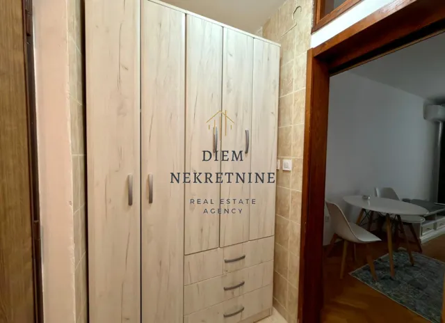 Rent, studio apartment, 30m², Centar, Bar