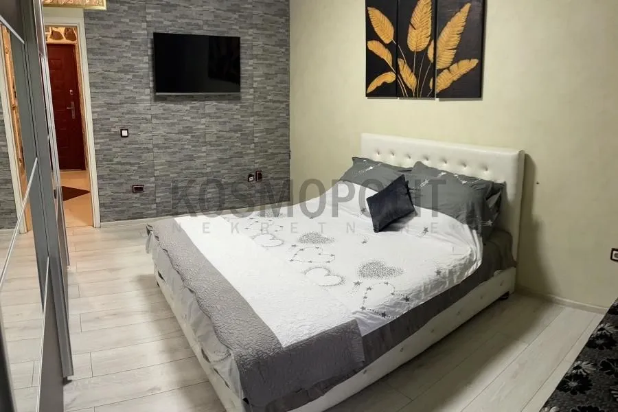 Sale, three bedroom apartment, 57m², Karaburma, Palilula Sve Podlokacije