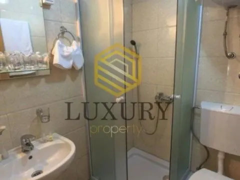 Prodaja, kuća, 376m², Sutomore, Bar - image 3