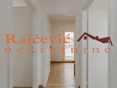 Izdavanje, trosoban stan, 83m², Medaković 1, Medaković Sve Podlokacije - image 10