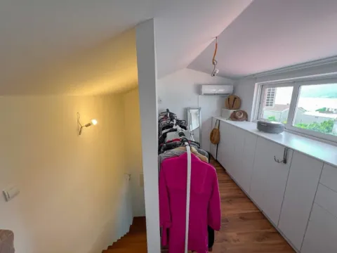 Prodaja, trosoban stan, 107m², Đenovići, Herceg Novi - image 8