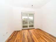 Prodaja, trosoban stan, 150m², Krivi Most, Podgorica - image 9