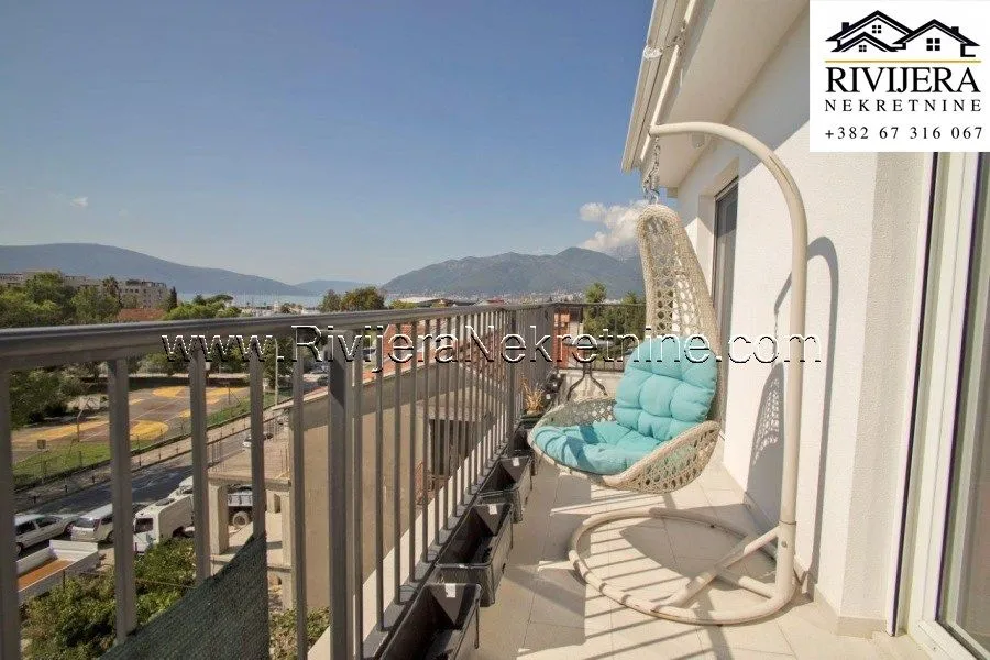 Prodaja, dvosoban stan, 64m², Tivat, Crna Gora